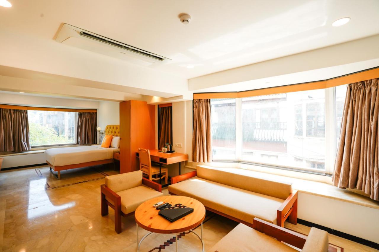 Отель Bloom Boutique - Bandra Мумбаи Экстерьер фото